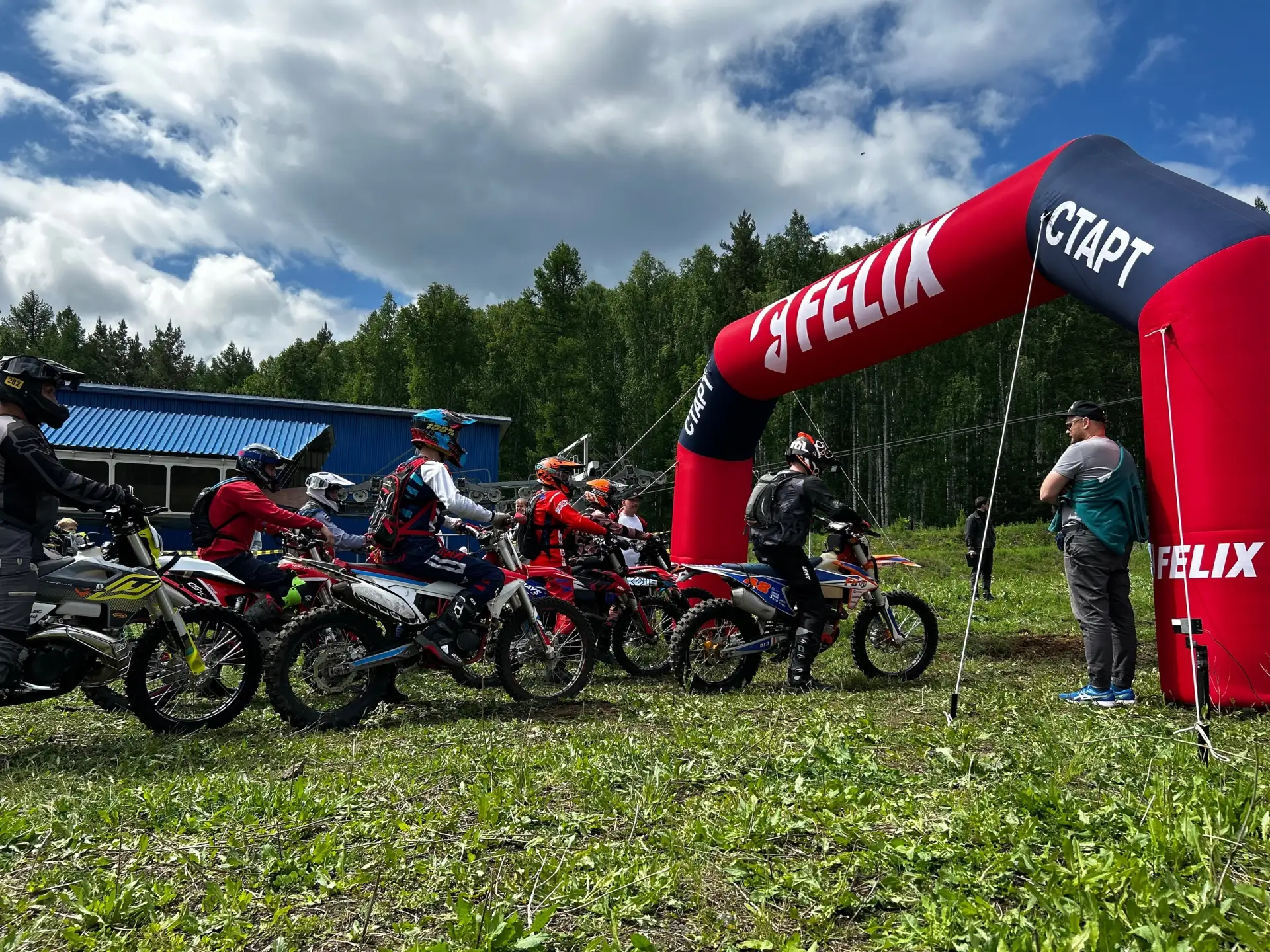 🏍️🔥 Сегодня в Абзаково было по-настоящему громко!
