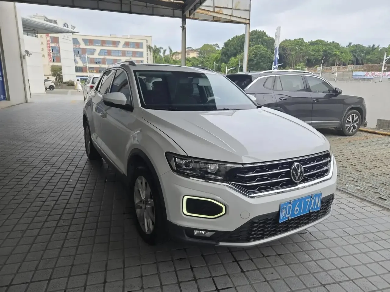 Доступен к заказу —> Volkswagen T-Roc