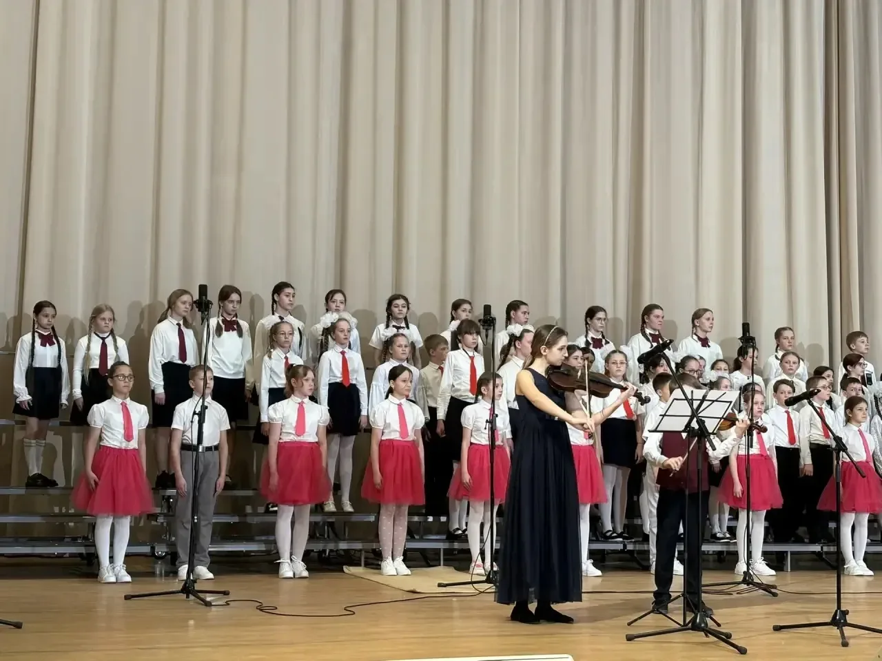 🎶 ✨ Хор «Вдохновение» на престижном конкурсе в Храме Христа Спасителя!  🎵 4 апреля в величественном 