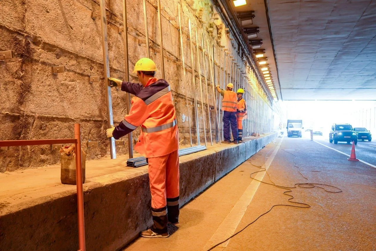 🚧 В СЗАО начали ремонт тоннеля Нововолоколамский-2.