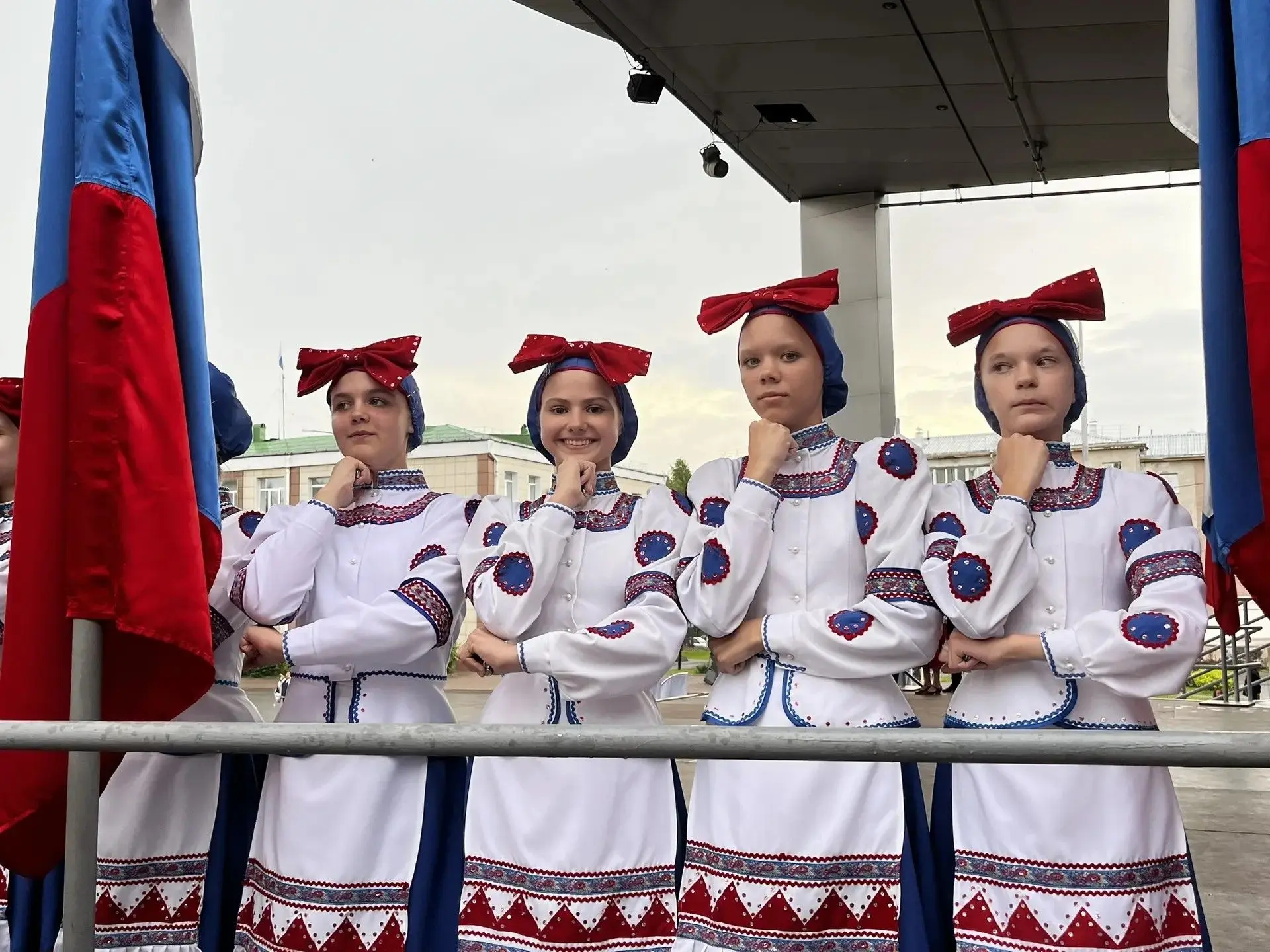 День России 🇷🇺 ознаменовался ярким финалом вокального фестиваля «Поет Кузбасс. Единство голосов» в