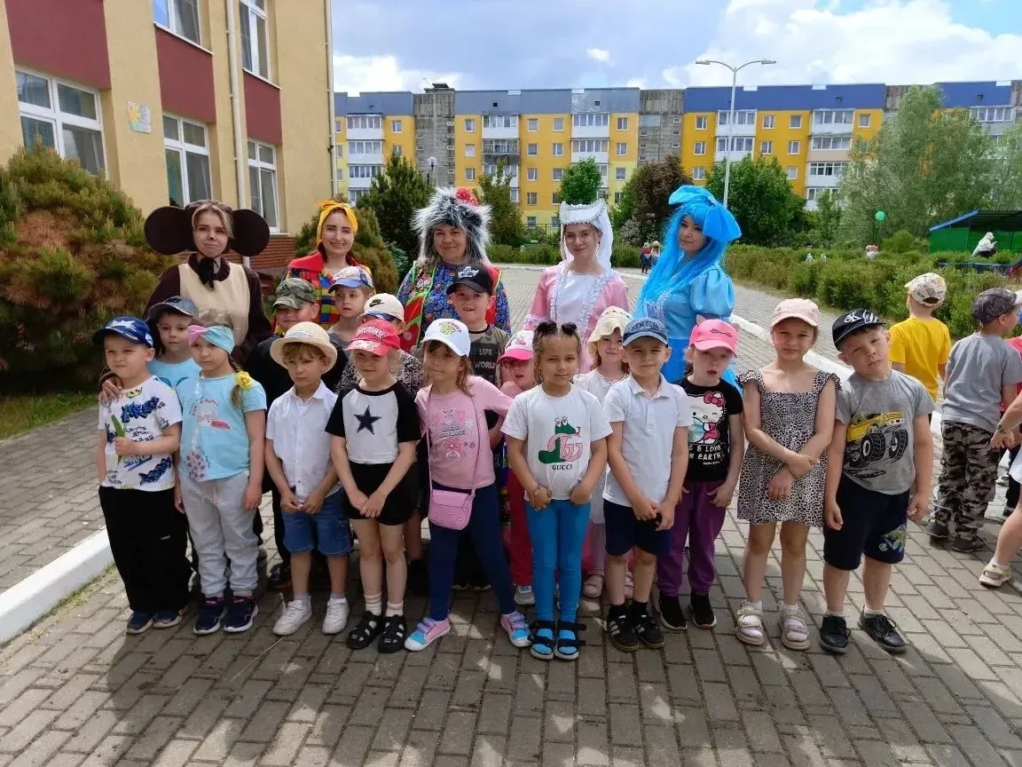 1 июня в нашем детском саду прошел праздник, посвященный дню защиты детей.☀️Было много ...