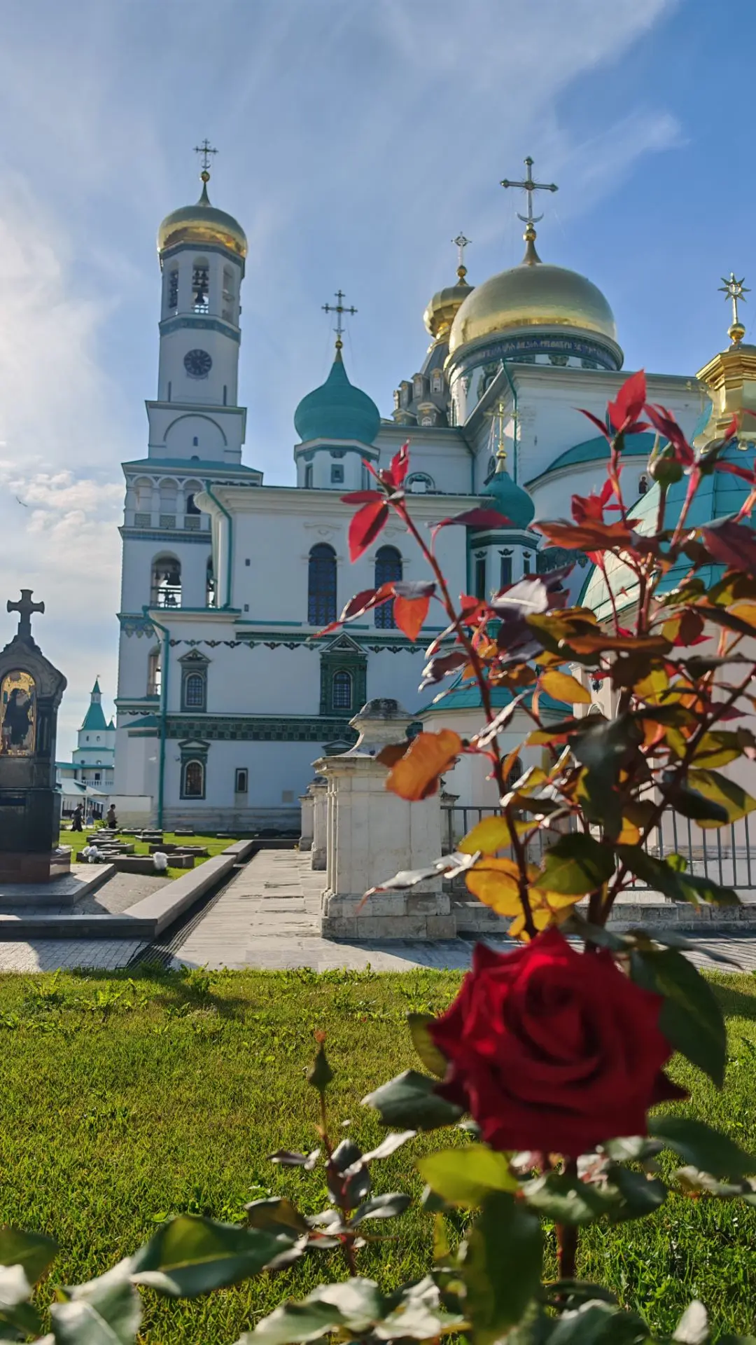Сегодня в Ново-Иерусалимском монастыре 🤍