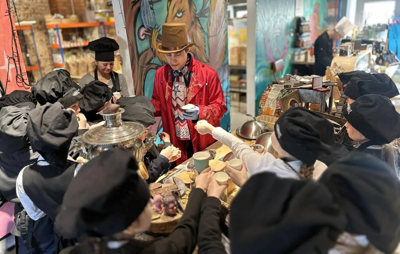 🍰 Учимся готовить сладости на детском мастер-классе  Сохраняйте подборку сладких мастер-классов и эк