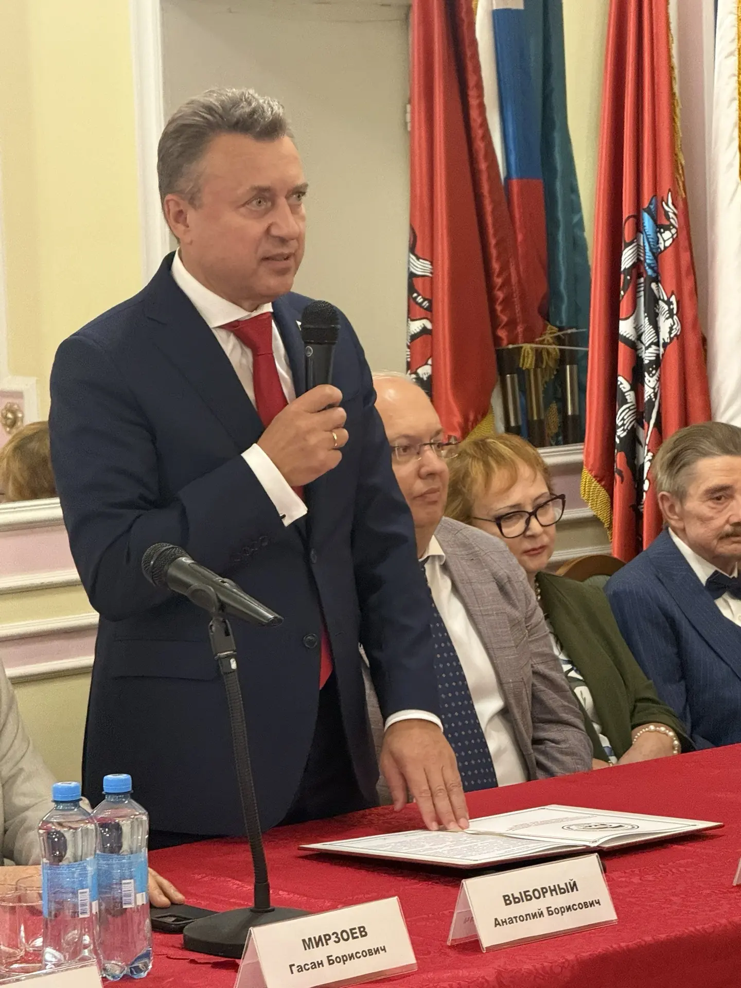 За закон и порядок - в День знаний.