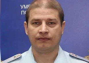 Экс-главу миграционной службы тульского УМВД Дениса Оськина приговорили к 8 годам строгого режима

Б