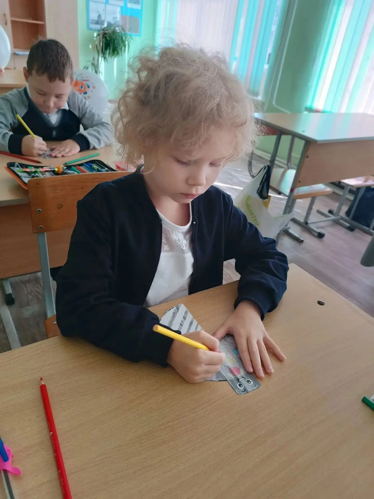 В нашей школе прошла акция «Безопасный путь в школу». Её цель — напомнить ребятам и их ...