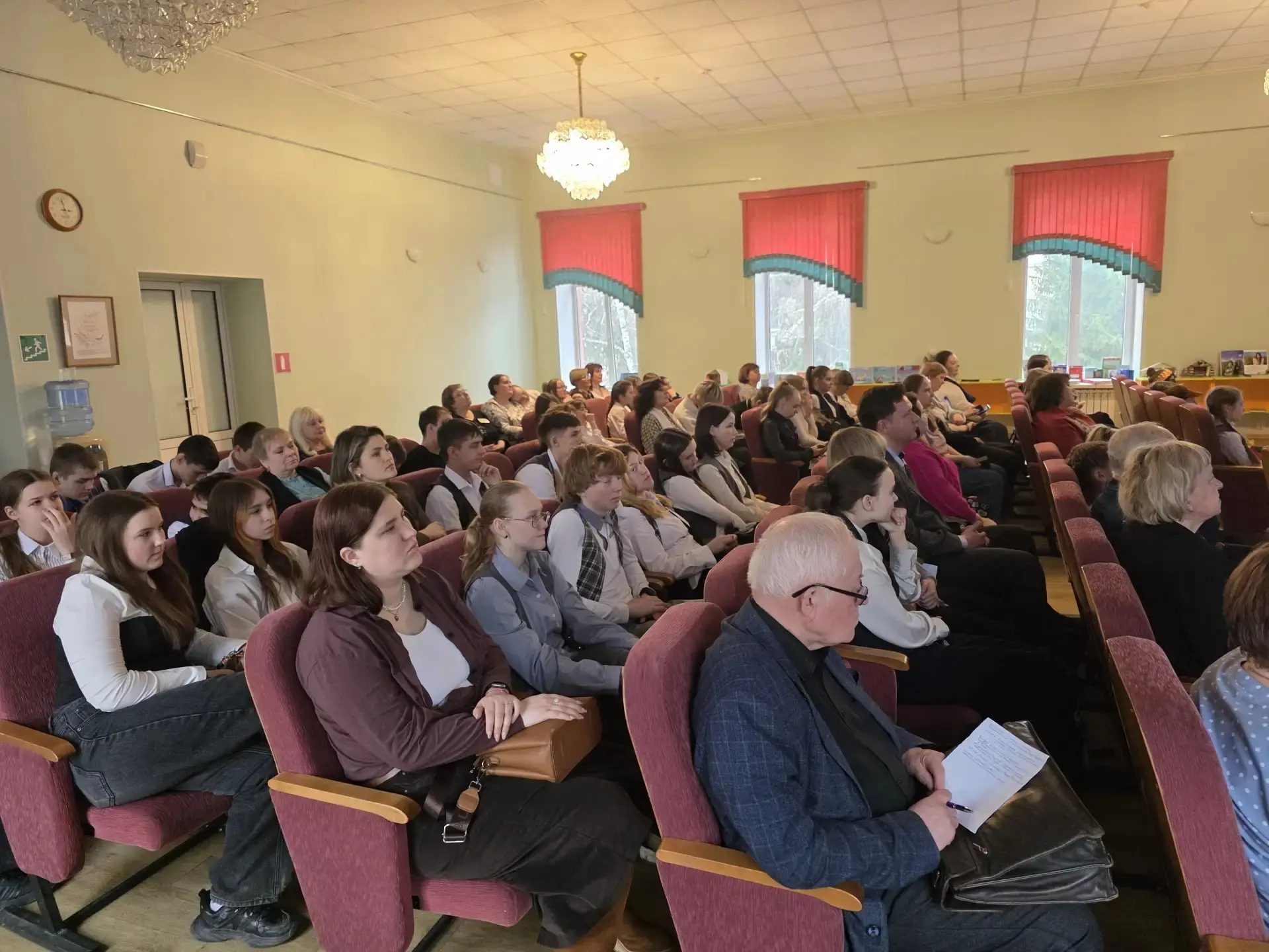 📌Активисты школьного музея посетили мероприятие в Государственной библиотеке Кузбасса ...