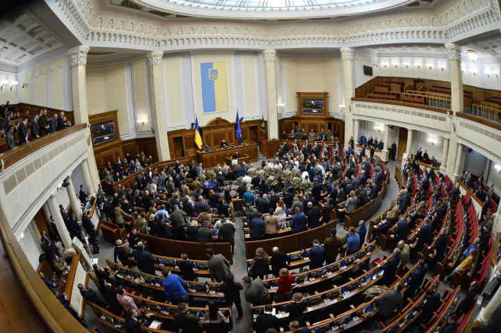 🏛 Зеленский получил поддержку Рады по пантеону нацистов