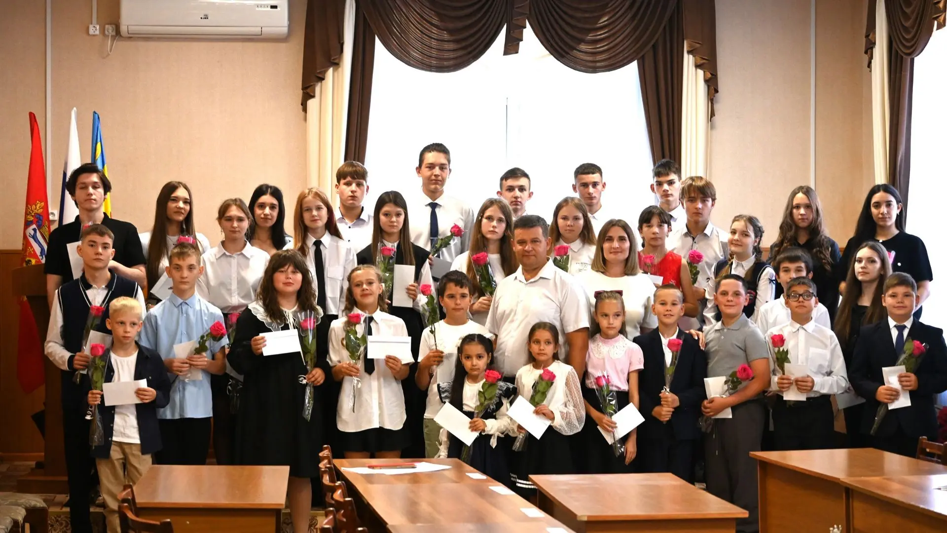 🎊Сегодня в актовом зале администрации Бугурусланского района состоялось торжественное ...