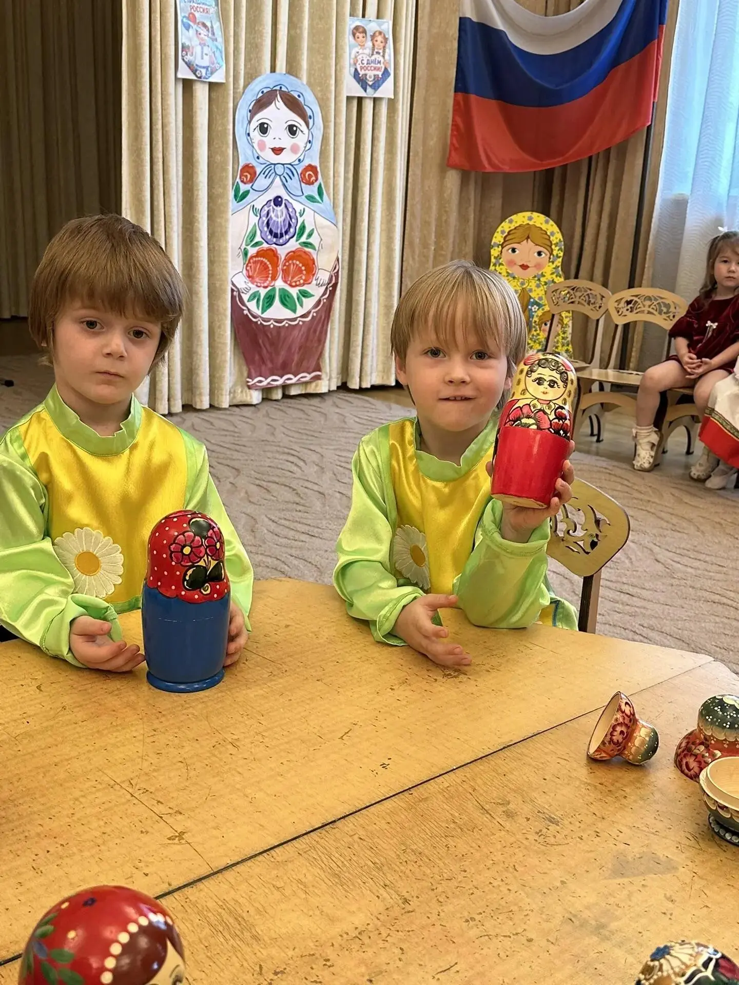 День России – один из самых важных государственных праздников в стране! 🇷🇺

Традиционно в детских 