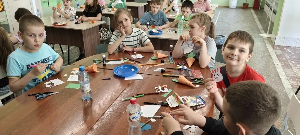 Сегодня экипажи наших кораблей побывали на острове творчества "РИТМ", где ребята посети...