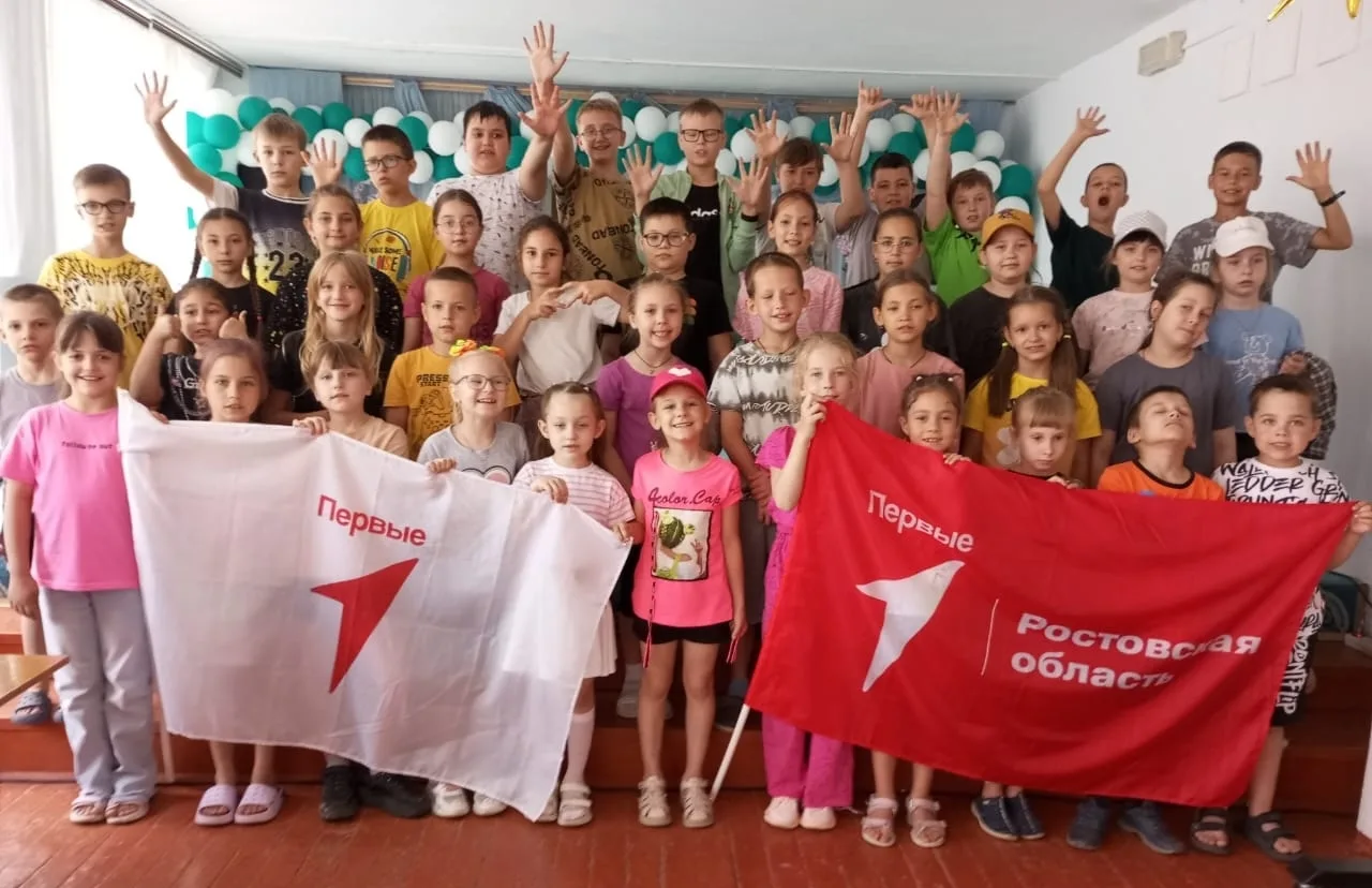 ✨День «Движения Первых»✨
💫Сегодня, 4 июня, в нашем лагере «Радуга» прошёл увлекательный и познавате