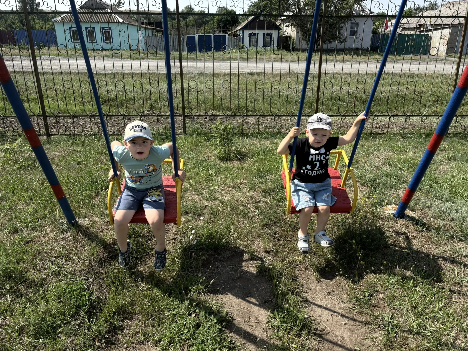 Ловим солнечных зайчиков и наслаждаемся каждым мгновением на прогулке. 🌼 Такой продукт...