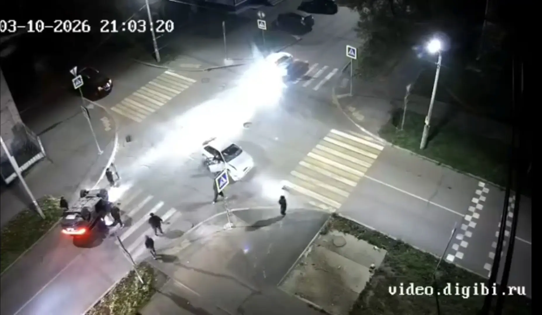 В краевой Госавтоинспекции прокомментировали ДТП в Бийске, где на перекрёстке столкнули...