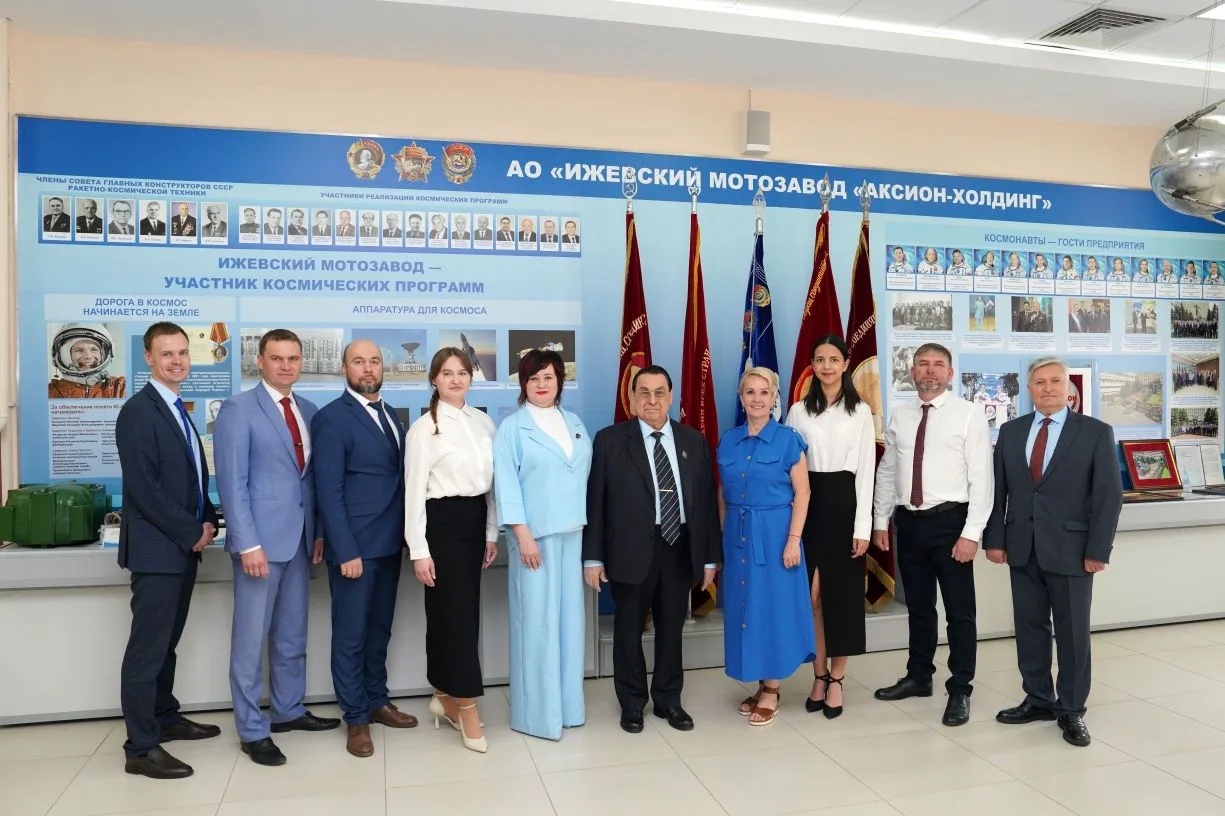 Ровно год мы ждали этого момента! 

🤝 Сегодня состоялось подписание соглашения о сотрудничестве меж