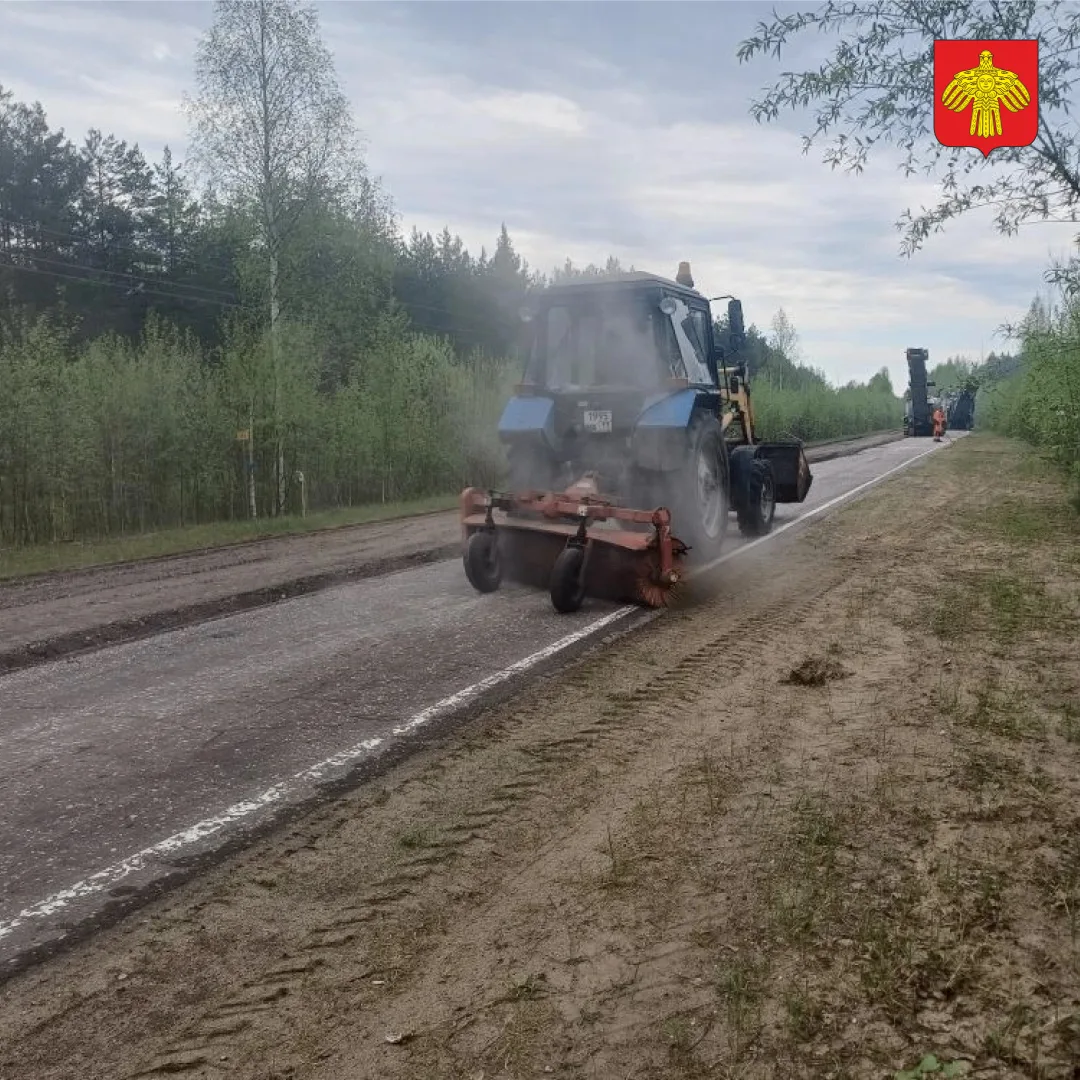 В Коми стартовал ремонт дороги ж/д станция «Язель» - Позялэм - Кожмудор - Тыдор.  Ремонт охватывает 