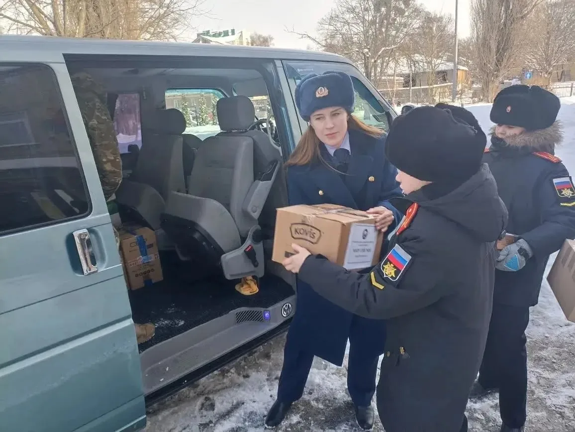19 февраля в школе прошла акция в предверии Дня Защитника Отечества. Весь кадетский корпус и обучающ