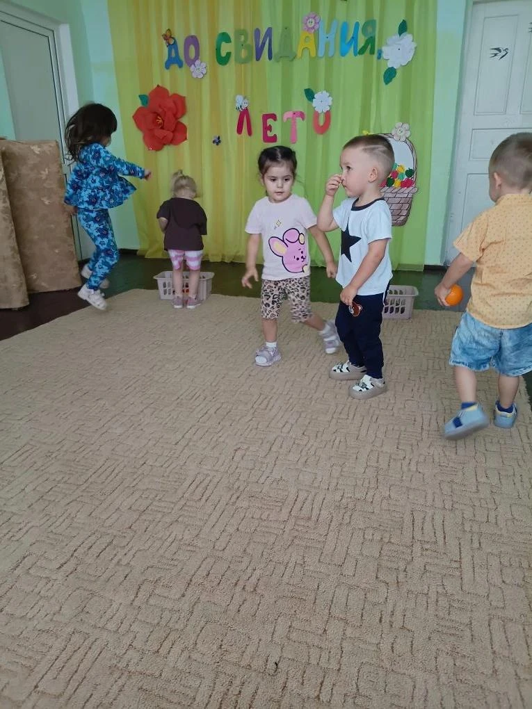Вот и пролетело самое солнечное, звонкое и беззаботное время года. Сегодня в МБДОУ д/с ...