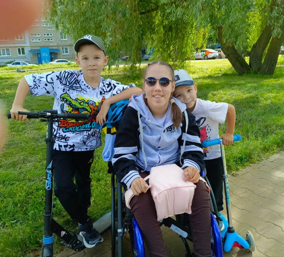 Вернулись домой и попали в какой-то бесконечный круговорот дел.