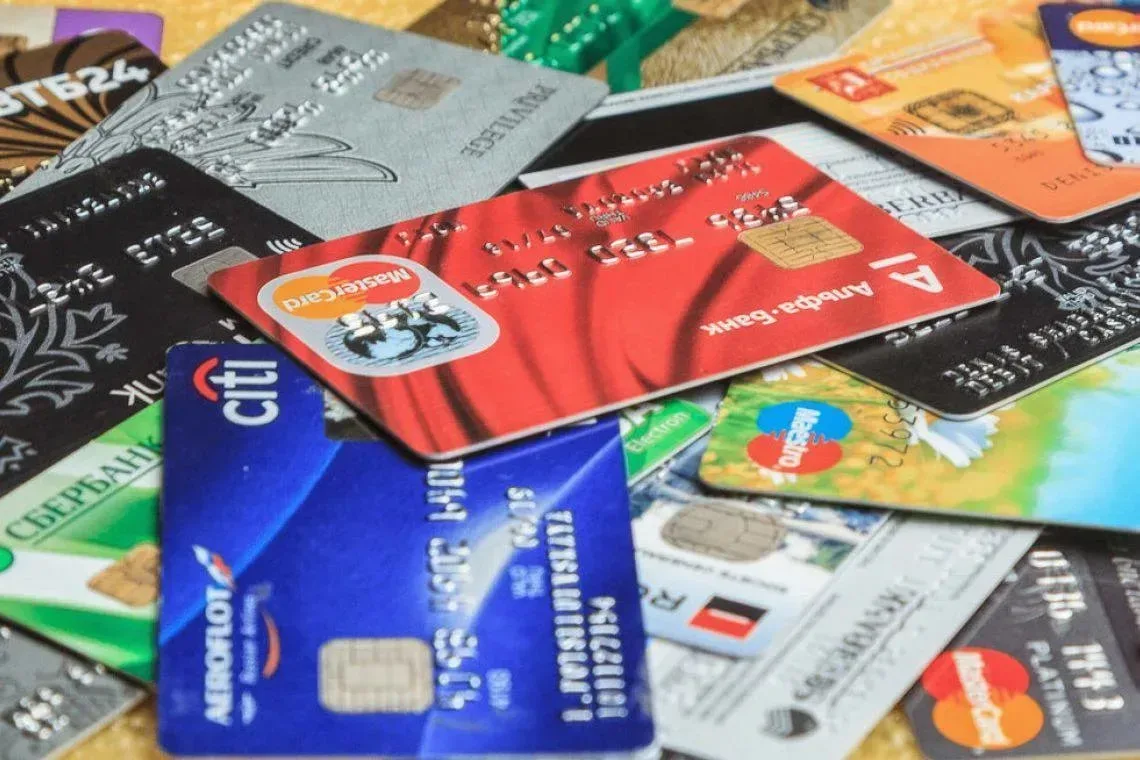Дебетовые карты: Как заставить банк платить вам?  💳 Дебетовые карты с кэшбэком позволяют оптимизиров