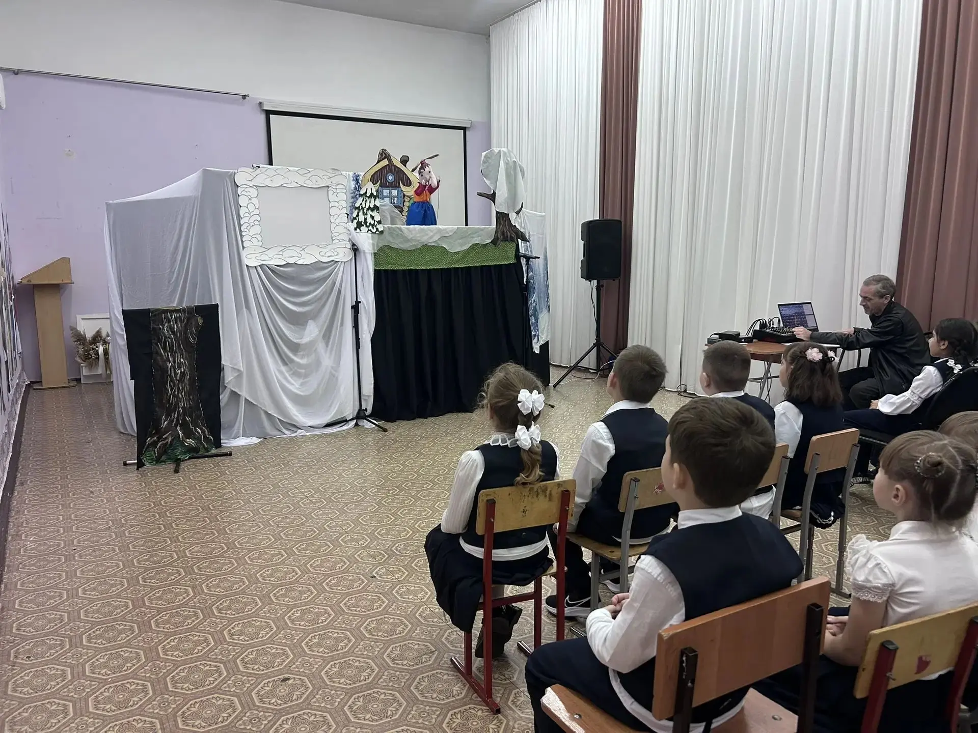 Театр кукол «Диво» в гостях у учеников школы №7 🎭
