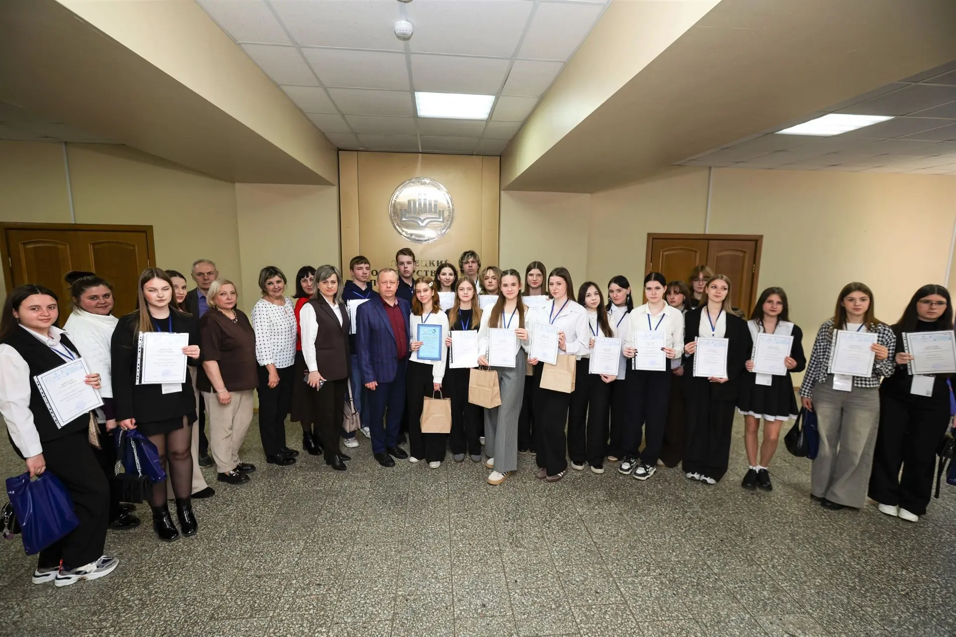 🎓Обучающаяся психолого-педагогического класса МБОУ СОШ №4 г.Усмани стала призером V пс...
