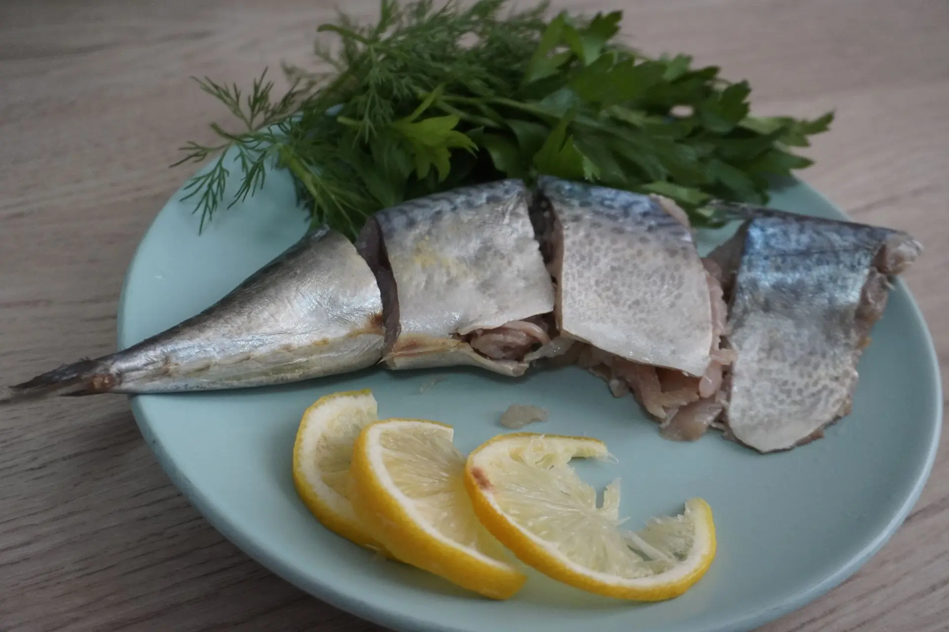 СОЛЁНАЯ СКУМБРИЯ ДОМАШНЯЯ — ПРОСТО, БЫСТРО, ВКУСНО!