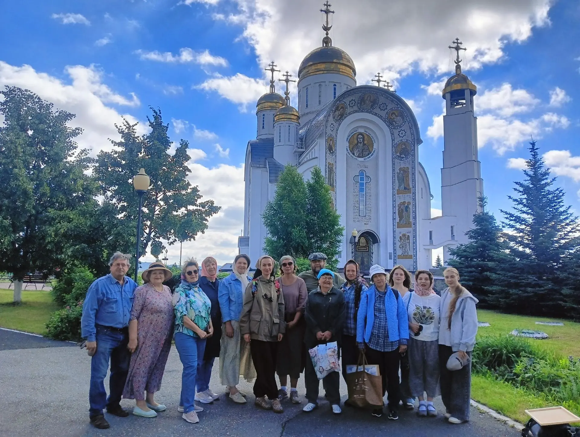 22 июня 2026 года начал работу третий городской пленэр "Храмы Магнитки - 2026" при содействии МБУДО 