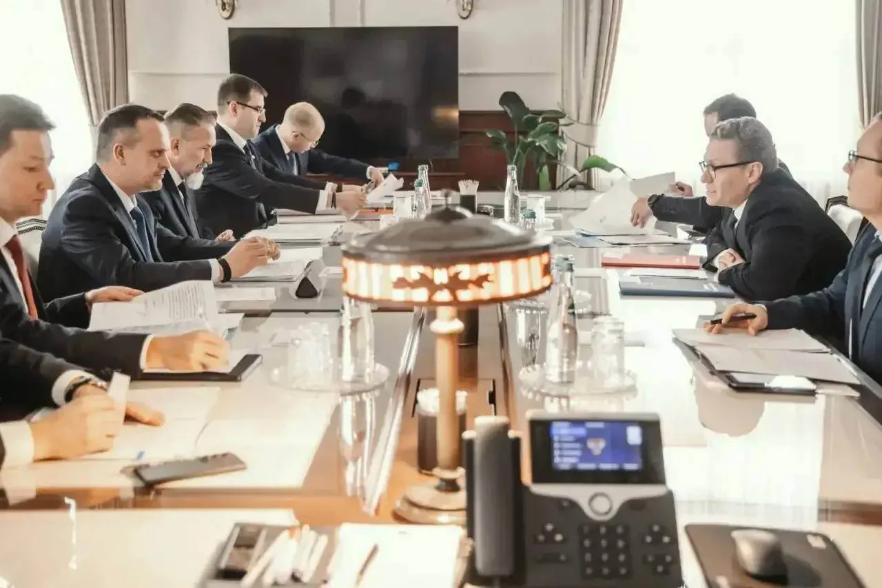Георгий Филимонов рассказал Минтрансу о строительстве аэропорта и Малого транспортного ...