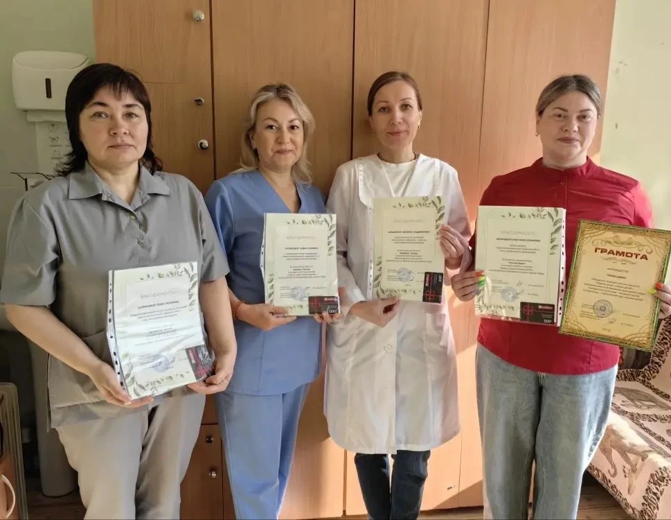 Церемония вручения дипломов в конкурсе рисунка «Охрана труда глазами детей», г.Сарапул