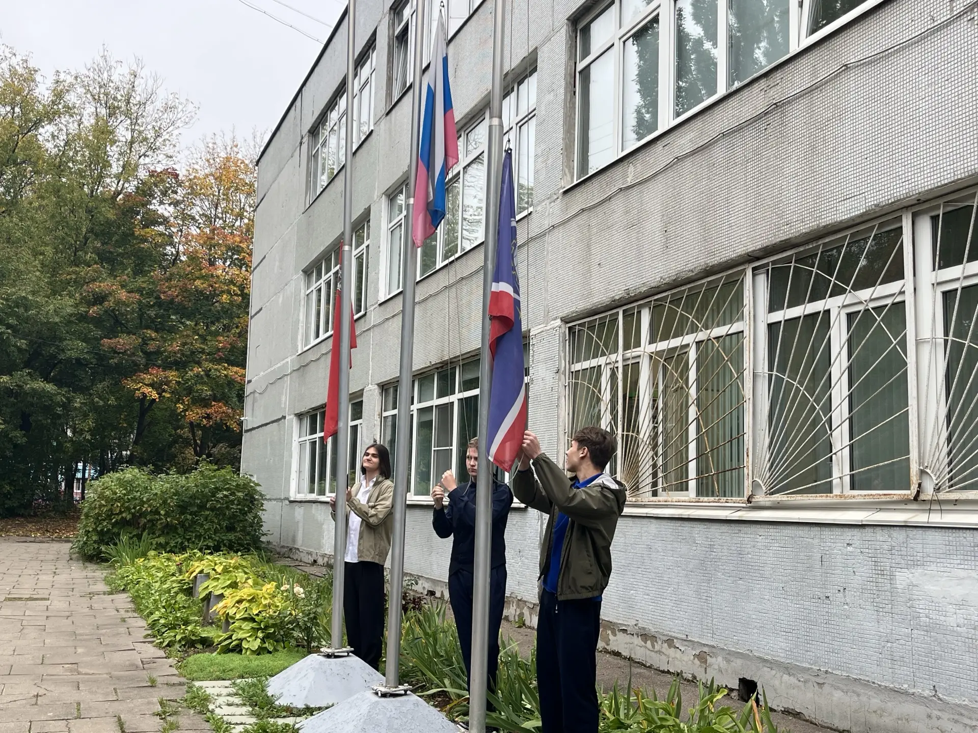 В понедельник в нашей школе прошли традиционные занятия «Разговоры о важном». Темы встр...