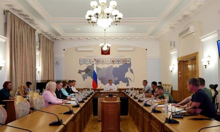 ПОЛПРЕД ВСТРЕТИЛСЯ С ВЕТЕРАНАМИ СВО