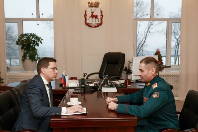 Участник СВО стал советником нижегородского мэра.
Александр Попенко будет работать на общественных н
