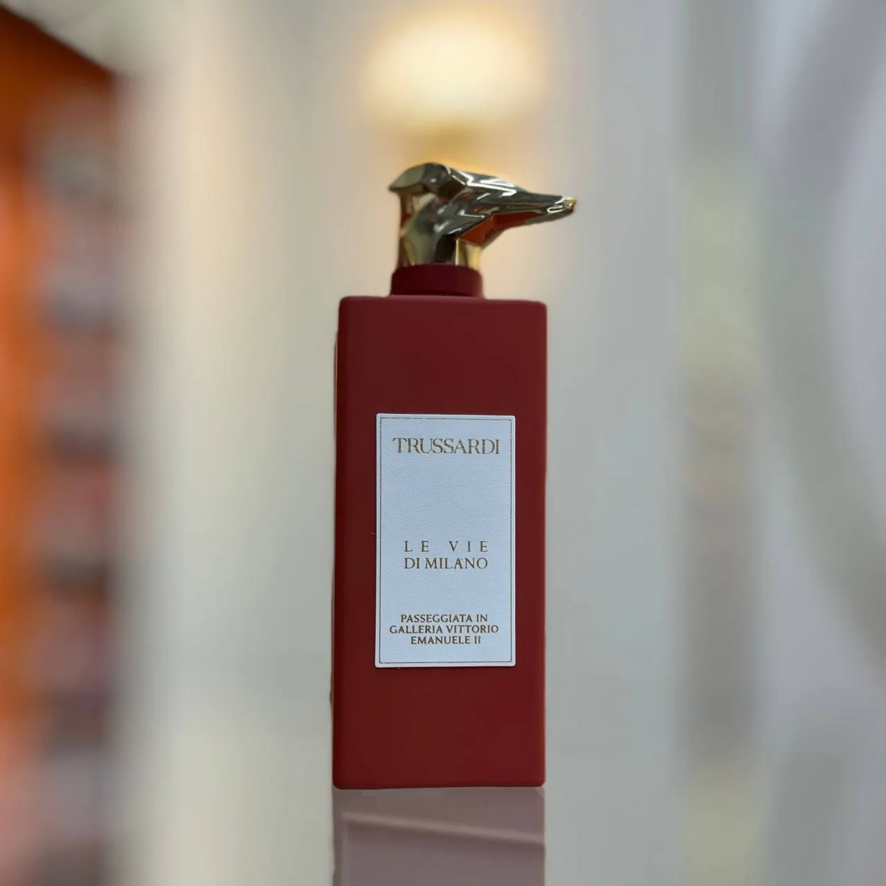 Trussardi Passeggiata In Galleria Vittorio Emanuele II: аромат миланского утра

Представьте себе про