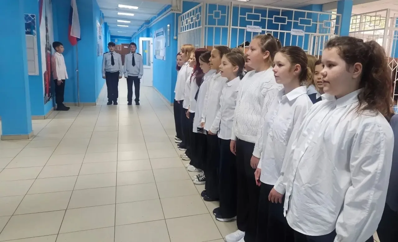 🎉 Торжественная линейка в Заборьевской школе — начало дня с особым смыслом! 🎉