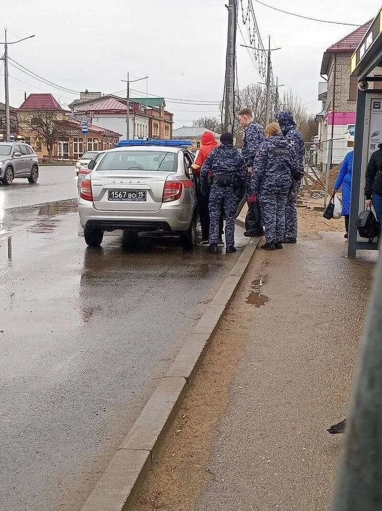 📌 Происшествия  Весна или новости, которые мы заслужили  В Переславле мужчина средних лет устроил в 