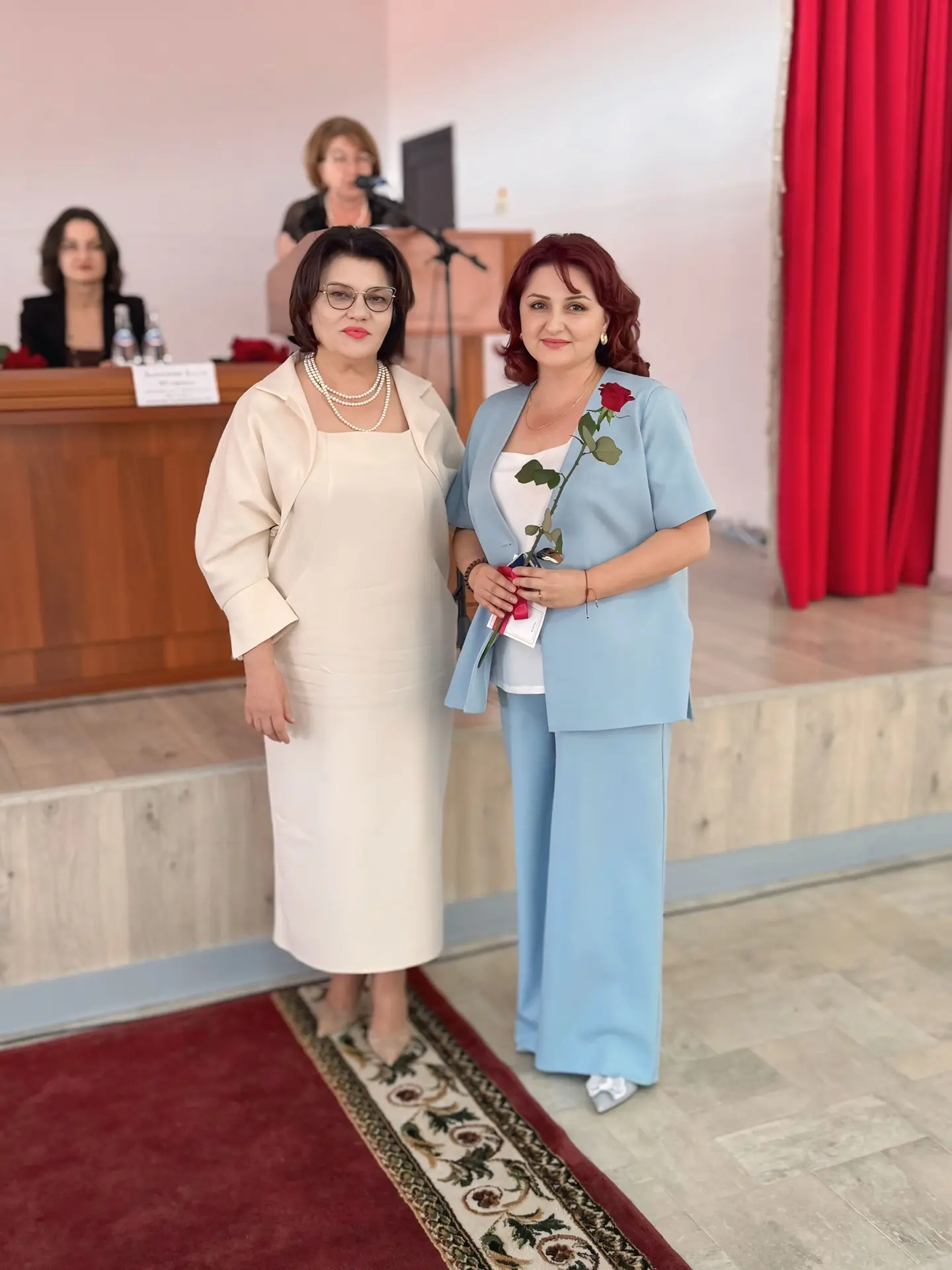 С заслуженной наградой поздравляем Закураеву Марьяну Хабиловна💐