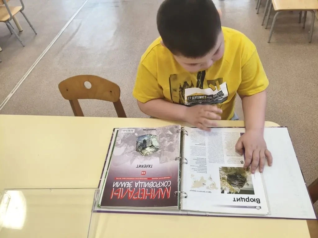 Дошкольное отделение корпус 3-52/1. «Минералы — сокровища земли»: юные исследователи из группы №6 пр
