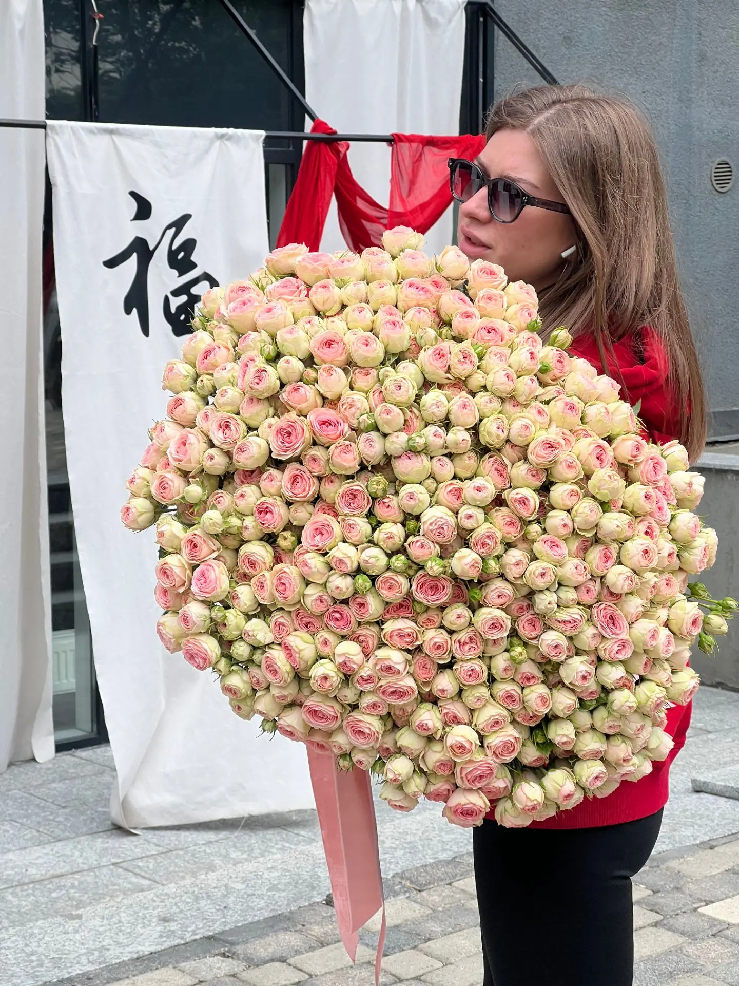 Вот честно? Я бы не отказалась от такого букета 😍💐И даже не стала бы делать вид, что ...