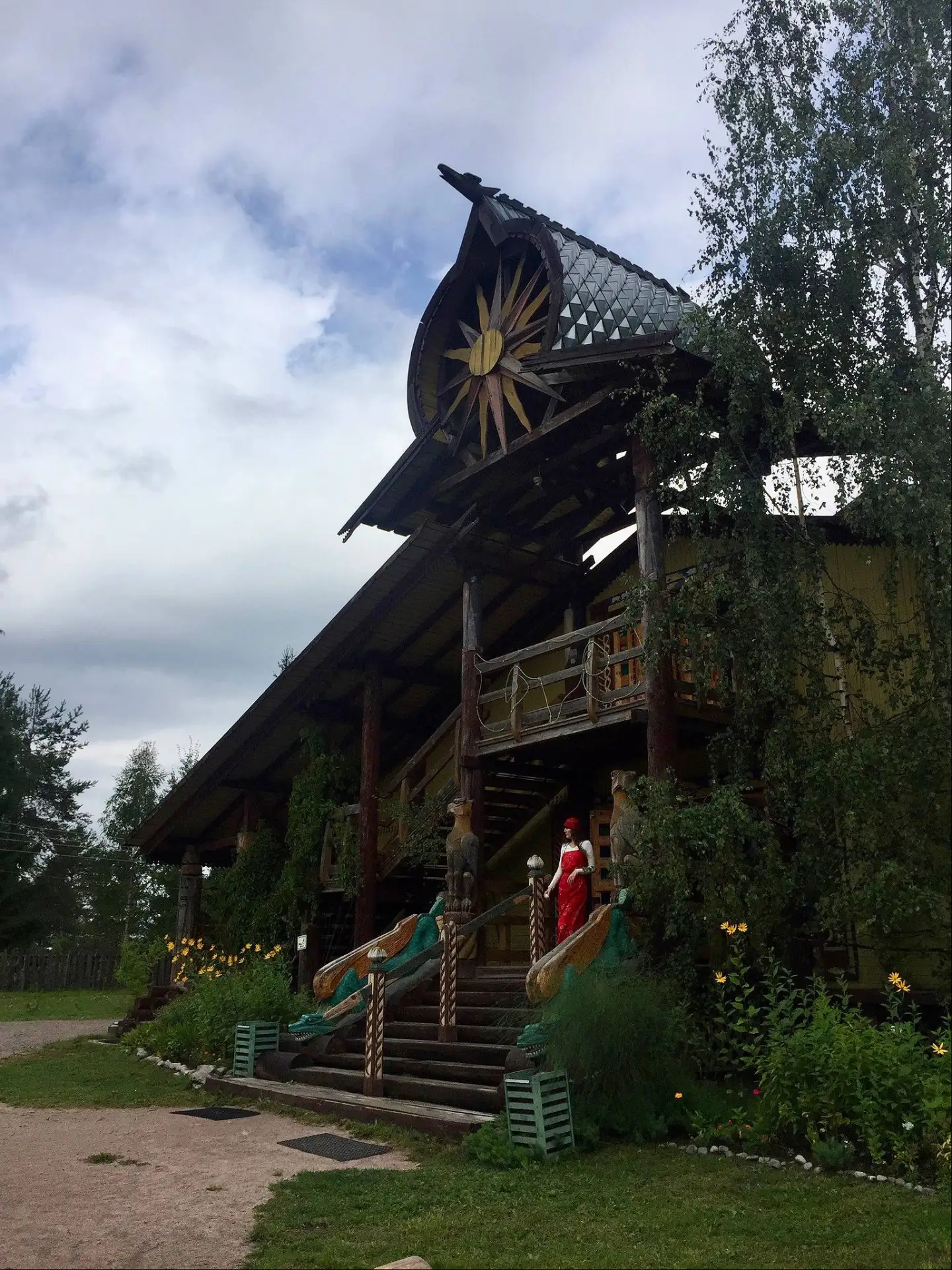 Идея для загородной поездки: Мандроги 🪆