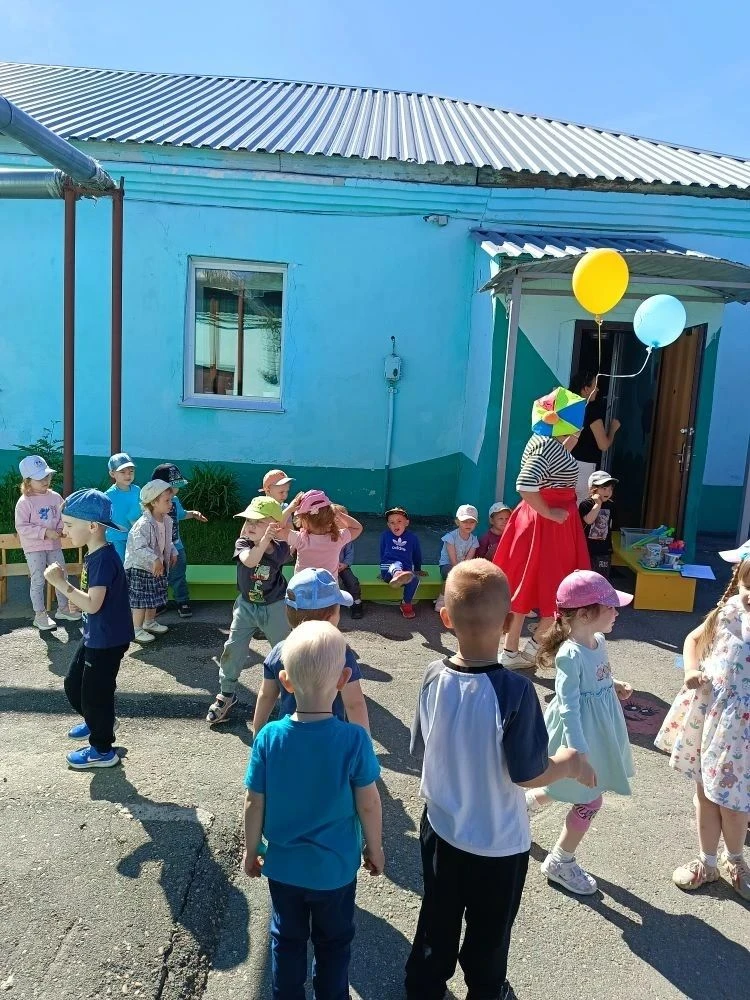 Лето – самое любимое и радостное время года для всех детей на нашей зелёной планете. Эт...