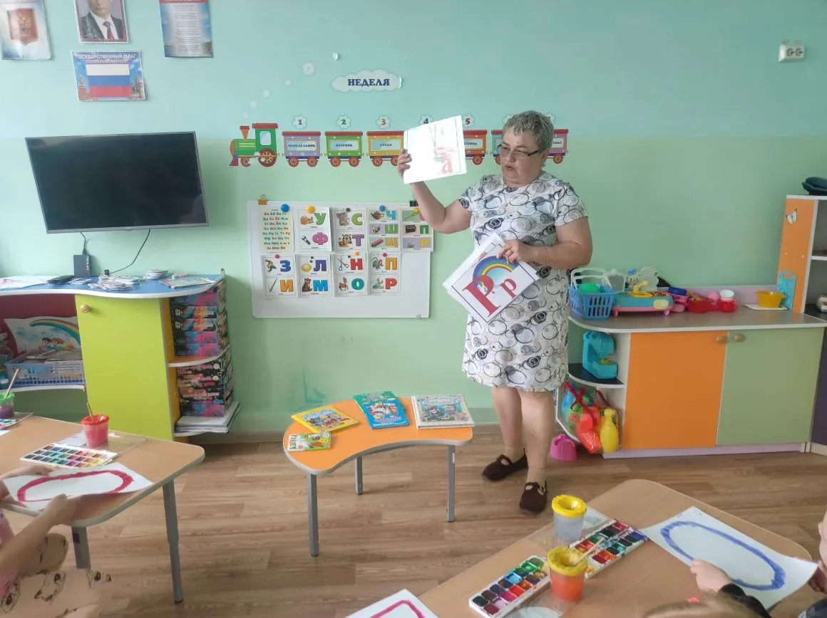 ✨ Путешествие в прошлое: как буквы ожили! 📜🎨В нашей младшей разновозрастной группе пр...
