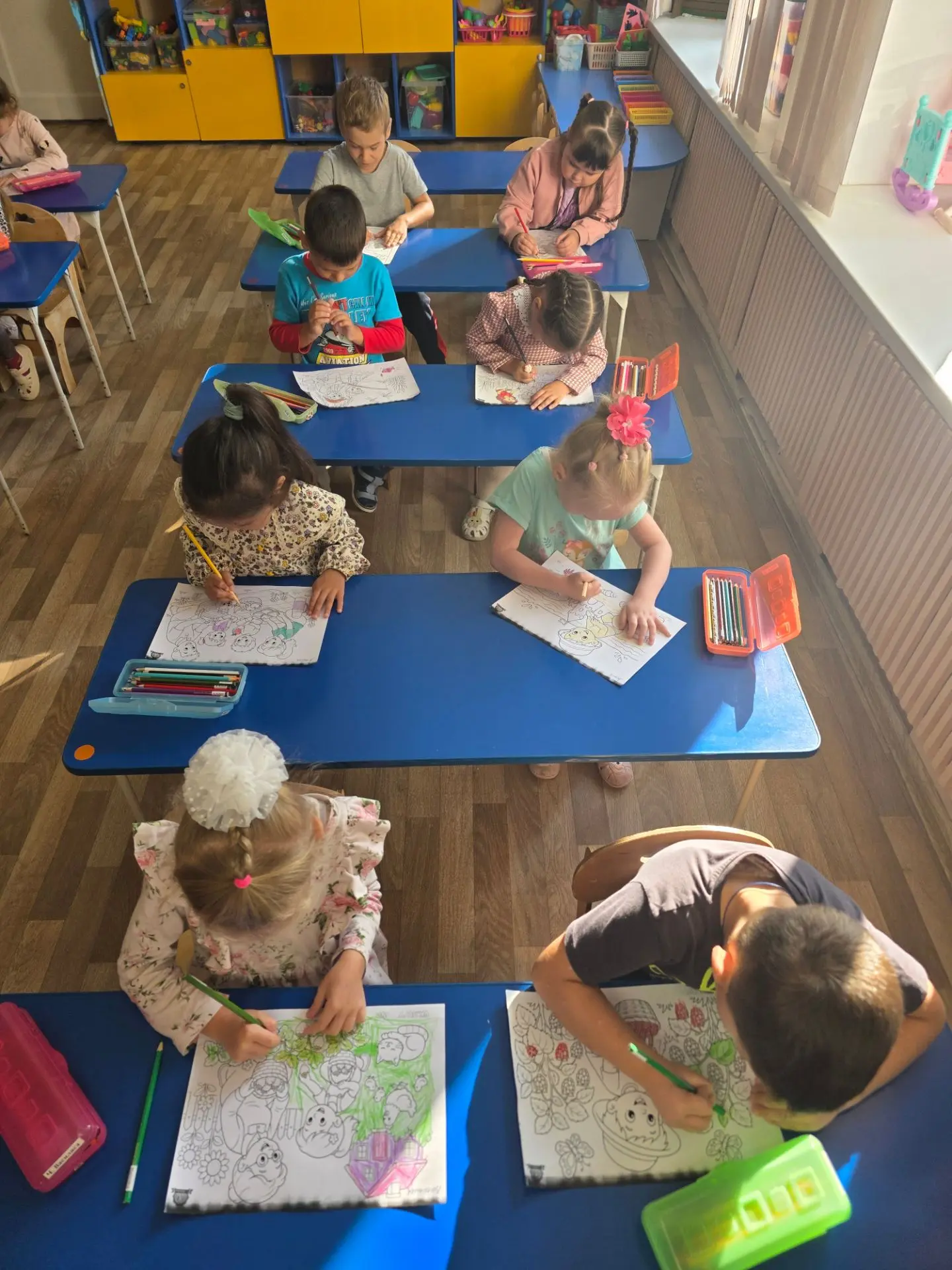 Беседа на тему "Чем вам запомнилось лето?" в старшей группе. Дети рассказали чем они за...
