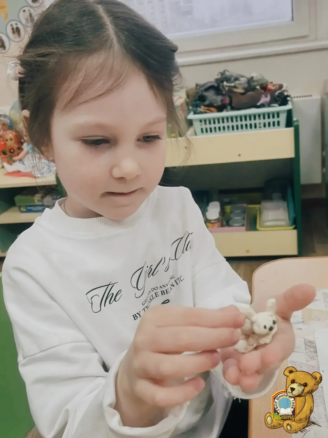 🐰 #ДайджестДошколят | Зимний гость — белый заяц  В группе «Золотая рыбка» прошло настоящее путешеств
