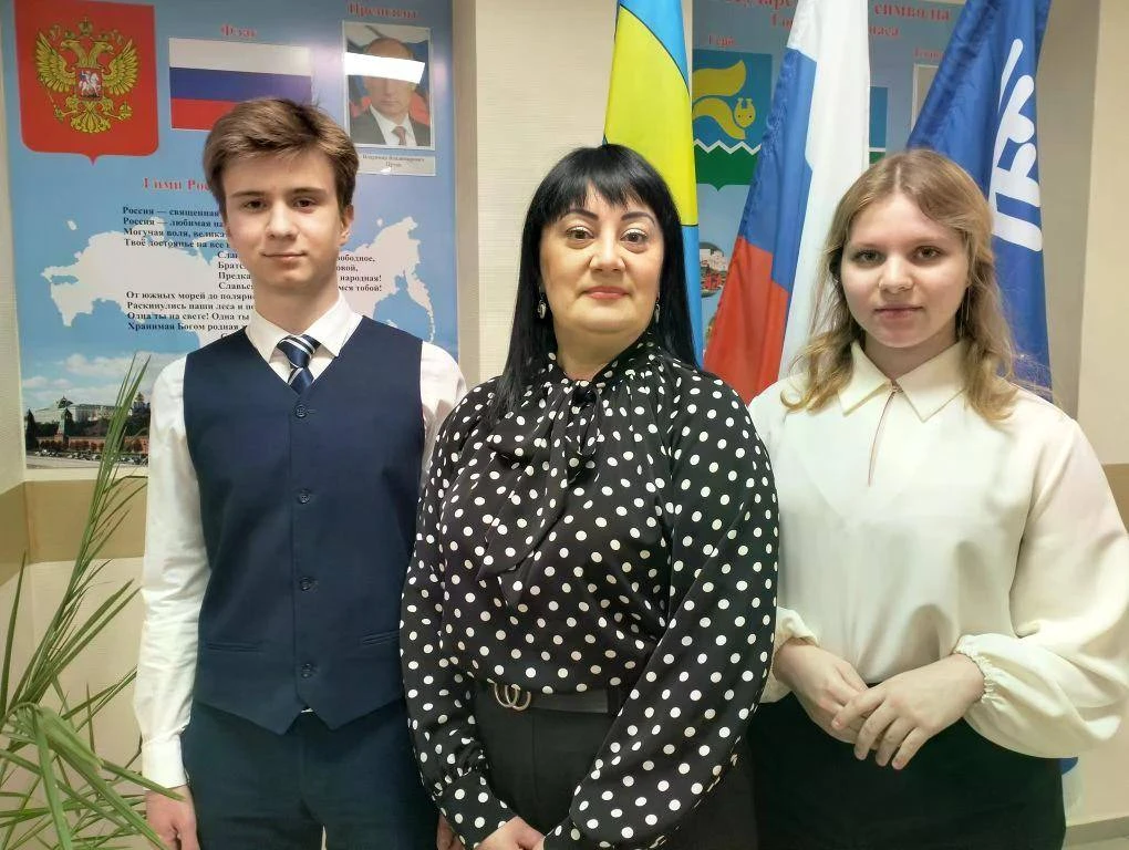 Путь к победе: история успеха Тимофея Боброва и Виктории Рычковой на региональном этапе ВсОШ по англ