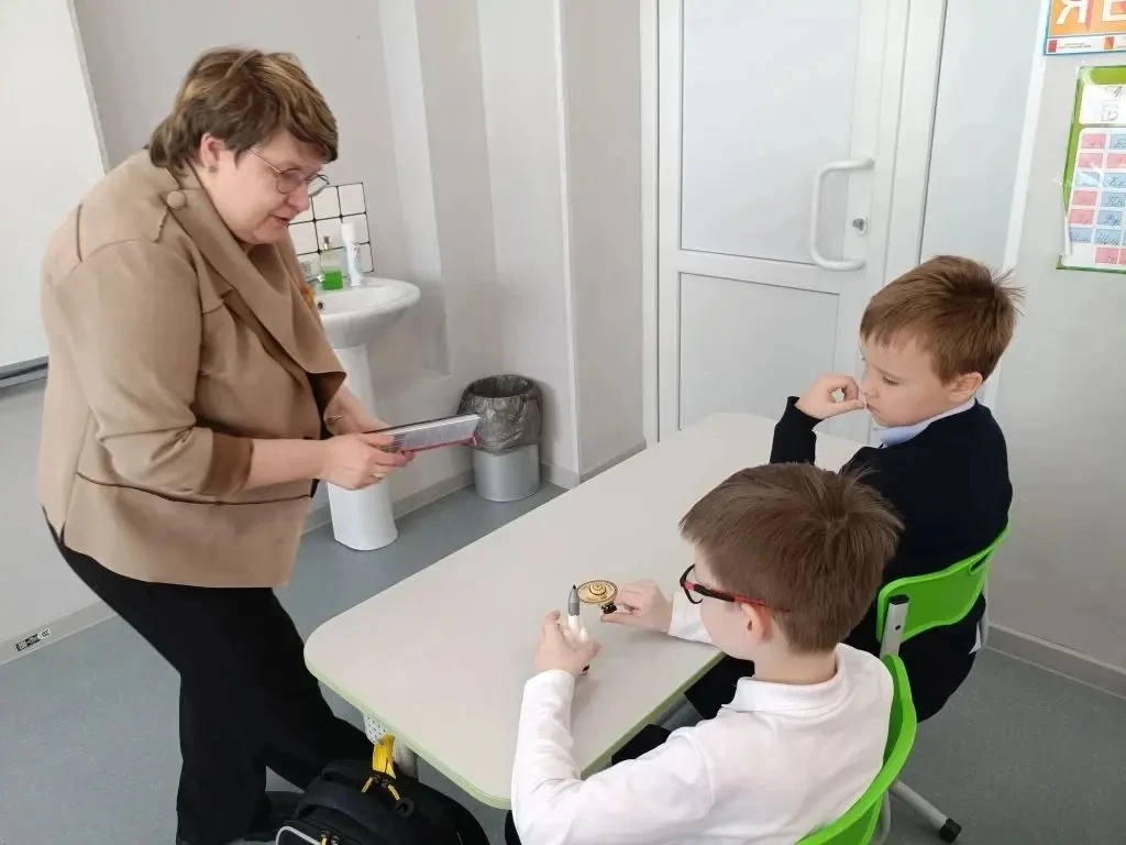 ✅ В рамках Всероссийской недели космонавтики библиотекарь Татьяна Александровна побывала в гостях у 