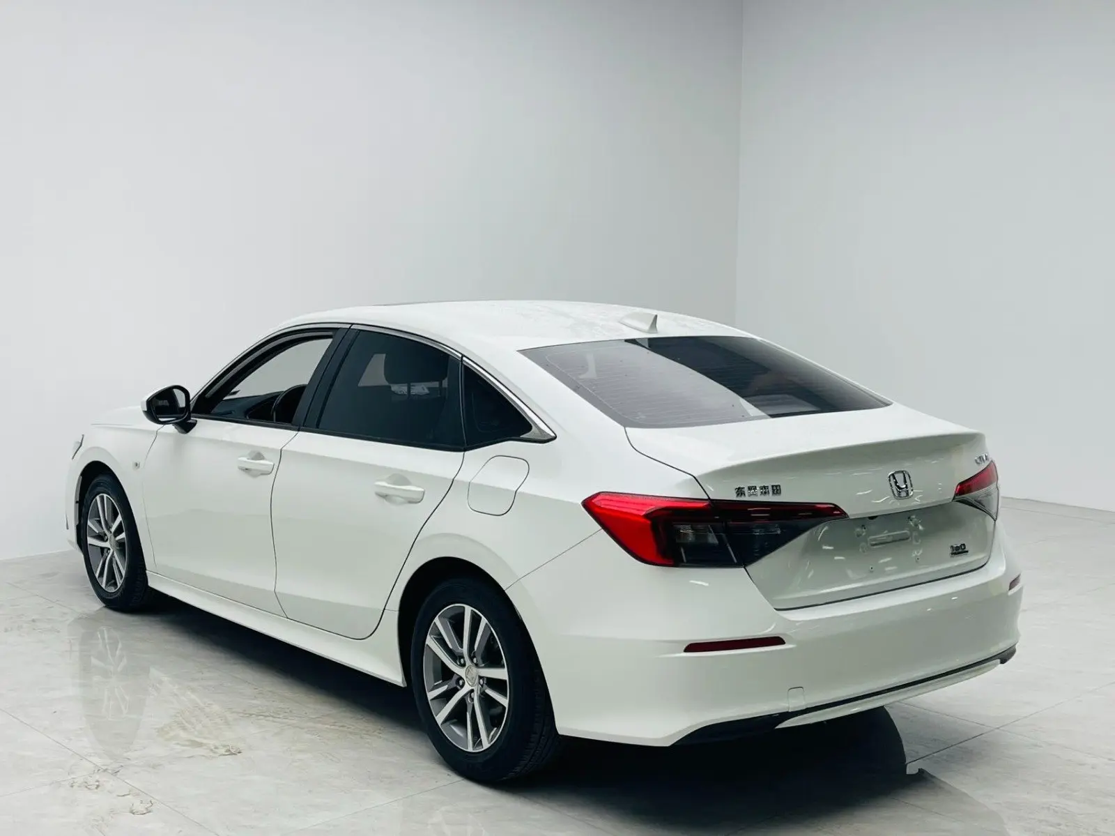 ✅ Приобрели в Китае для Руслана из Воронежа   Honda Civic 2022 год 49 000 км 1.5 бензин - 129 ЛС Пер