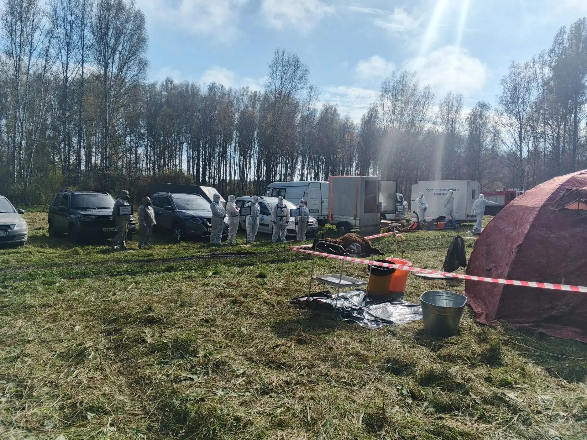 24 сентября в Кузбассе прошли масштабные учения по ликвидации условного очага ящура. И ...