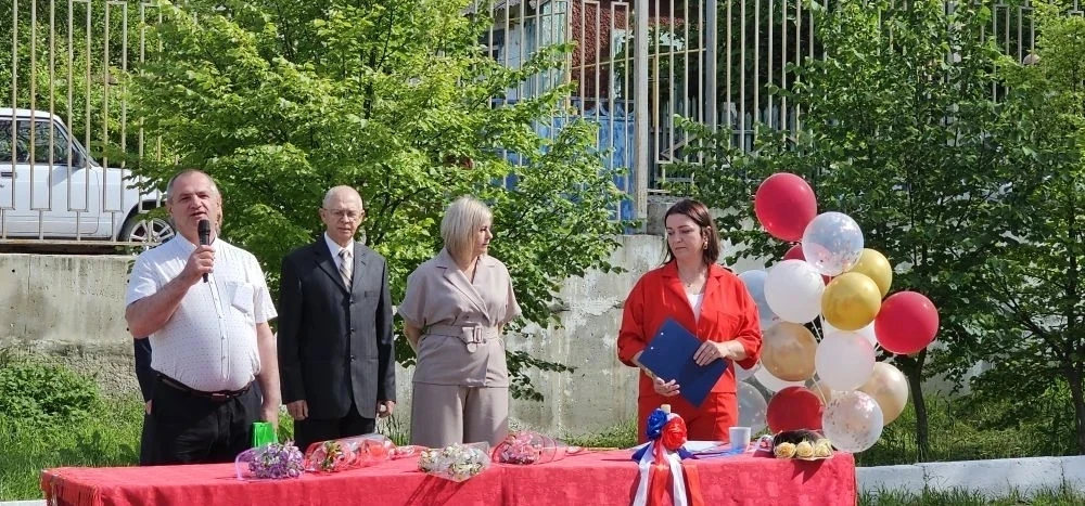 🔔Сегодня в школах Верхнесадовского муниципального округа состоялись традиционные праздничные линейк